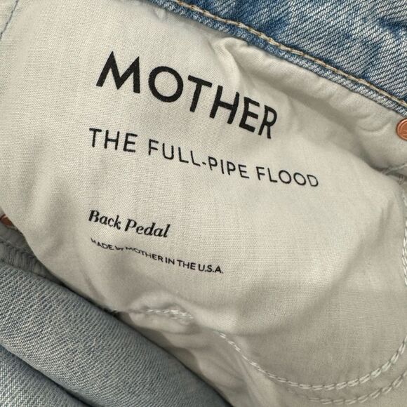 NWT MOTHER SUPERIOR The Full Pipe Flood in “Back Pedal” light wash - Picture 13 of 16